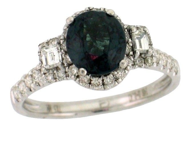 Color-Change Garnet Ring with Diamonds