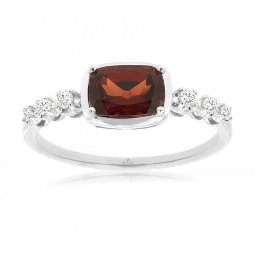 Garnet Ring with Diamonds