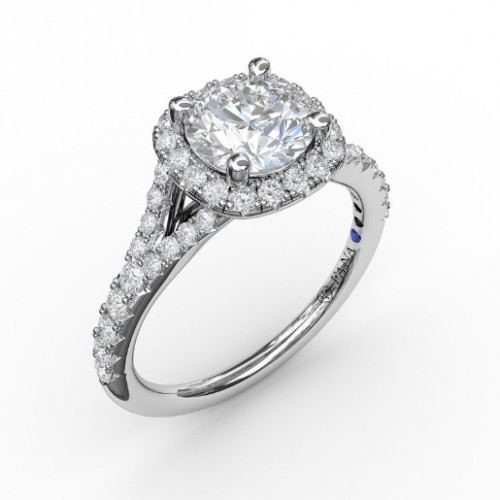 Fana Classic Halo Engagement Ring with Subtle Split Band